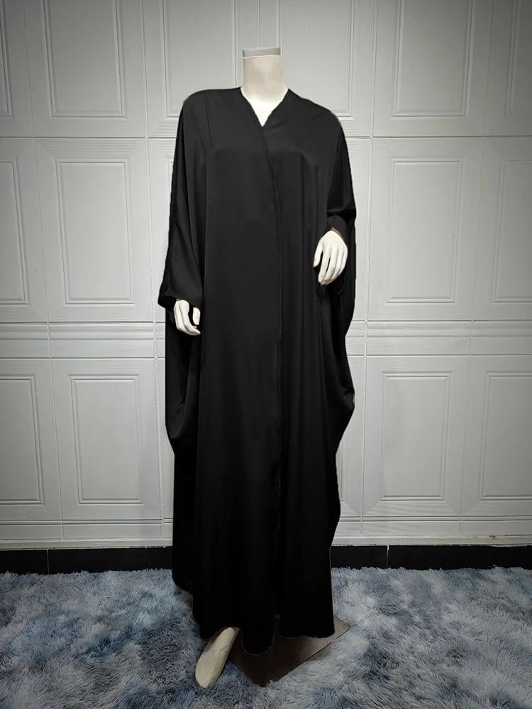 عباية خفيفه بأكمام واسعة