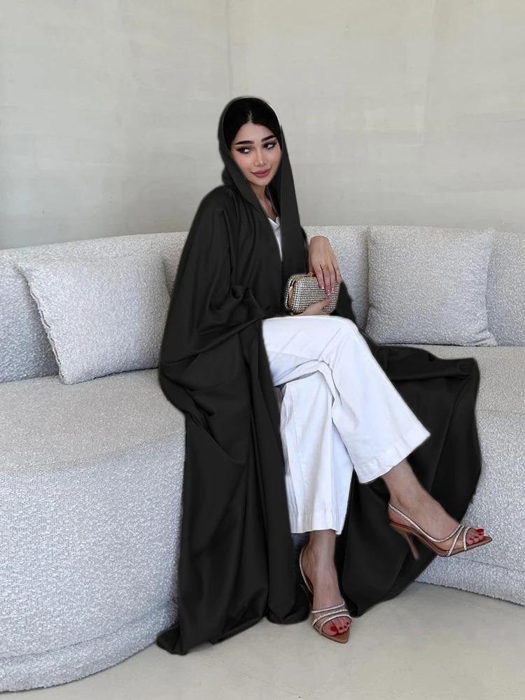 عباية خفيفه بأكمام واسعة