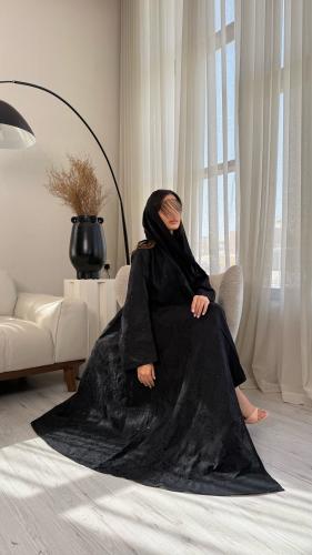 عباية ساره