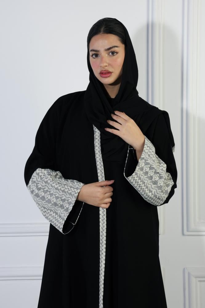 عباية كريب ملكي