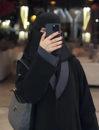 الانيقه - رمادي