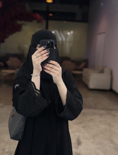 عباية الأنيقة - دانتيل