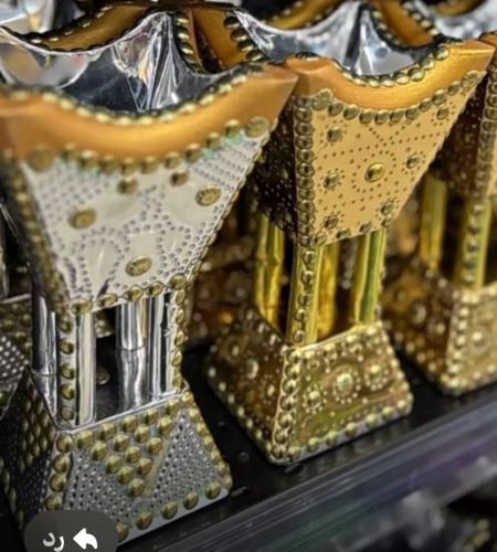 مبخرة جمر باكستانية {{صغيرة}} (لون فضي او ذهبي) مق...
