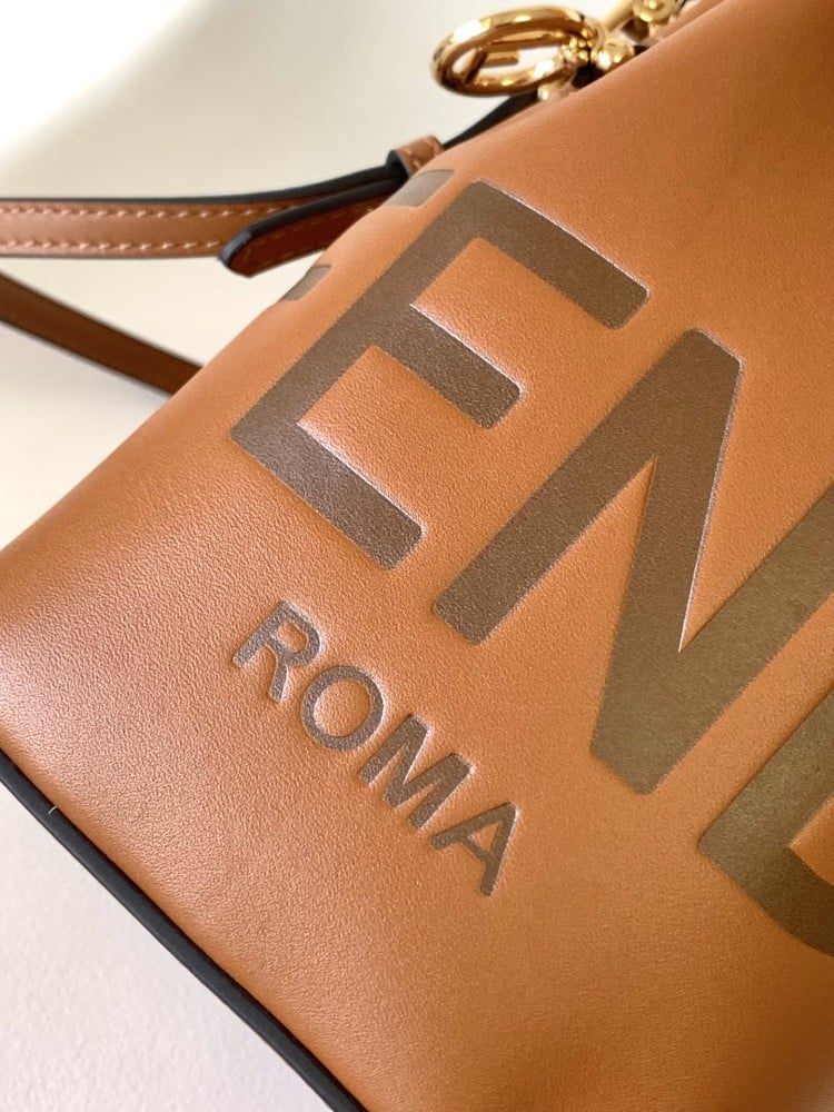 Fendi mon tresor outlet size