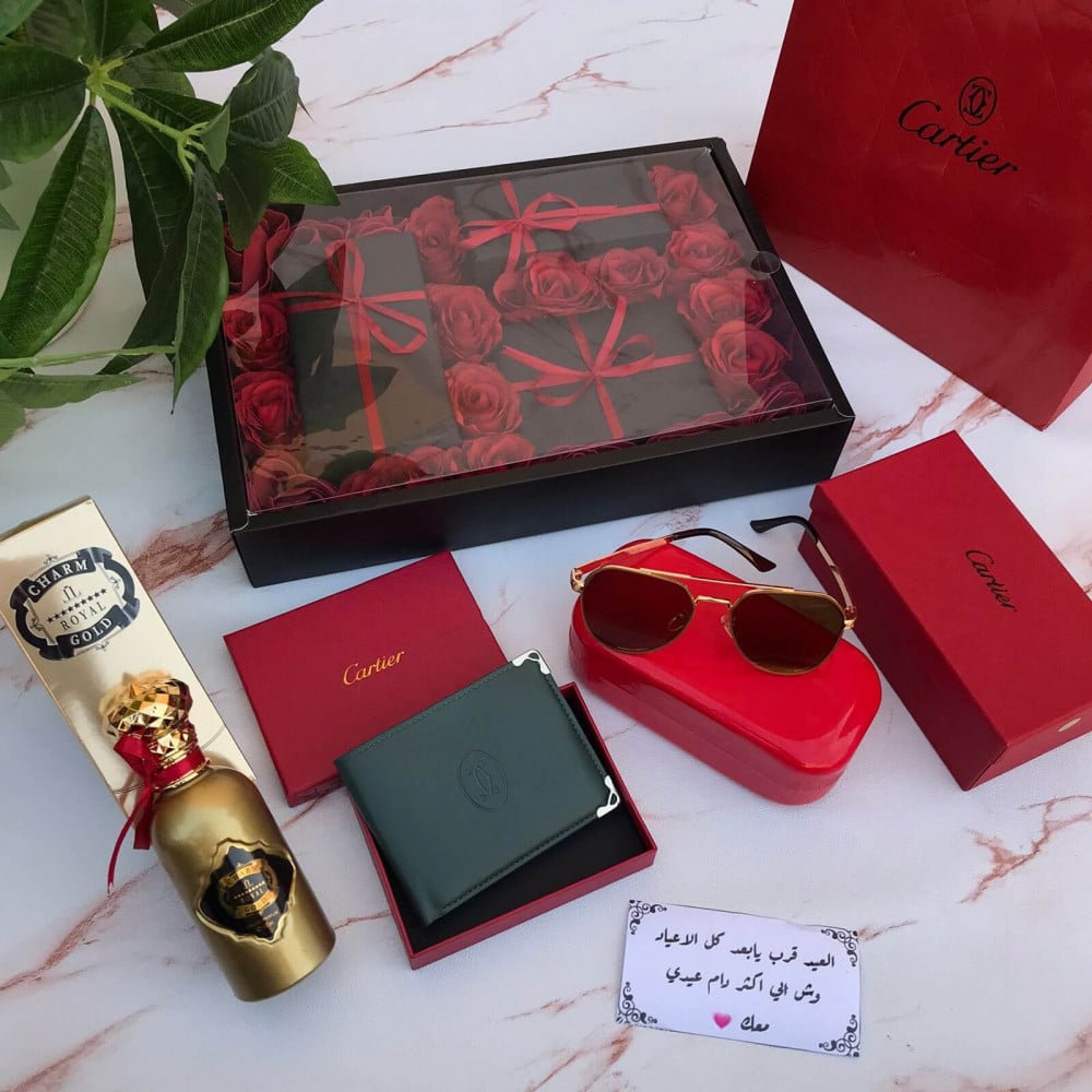 محفظة ونظاره ماركه كارتير مع ملحقات