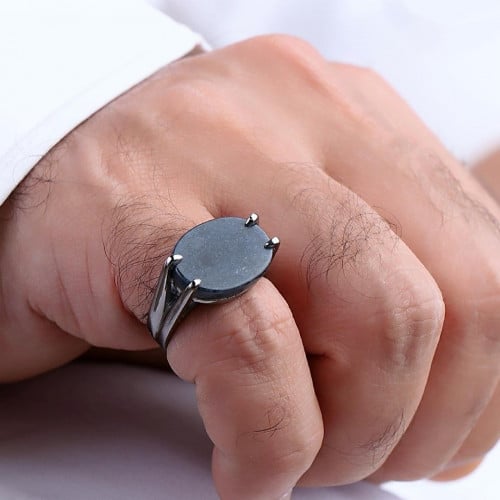 خاتم رجالي تفاصيل رقيقة تعكس جاذبيتك دائما