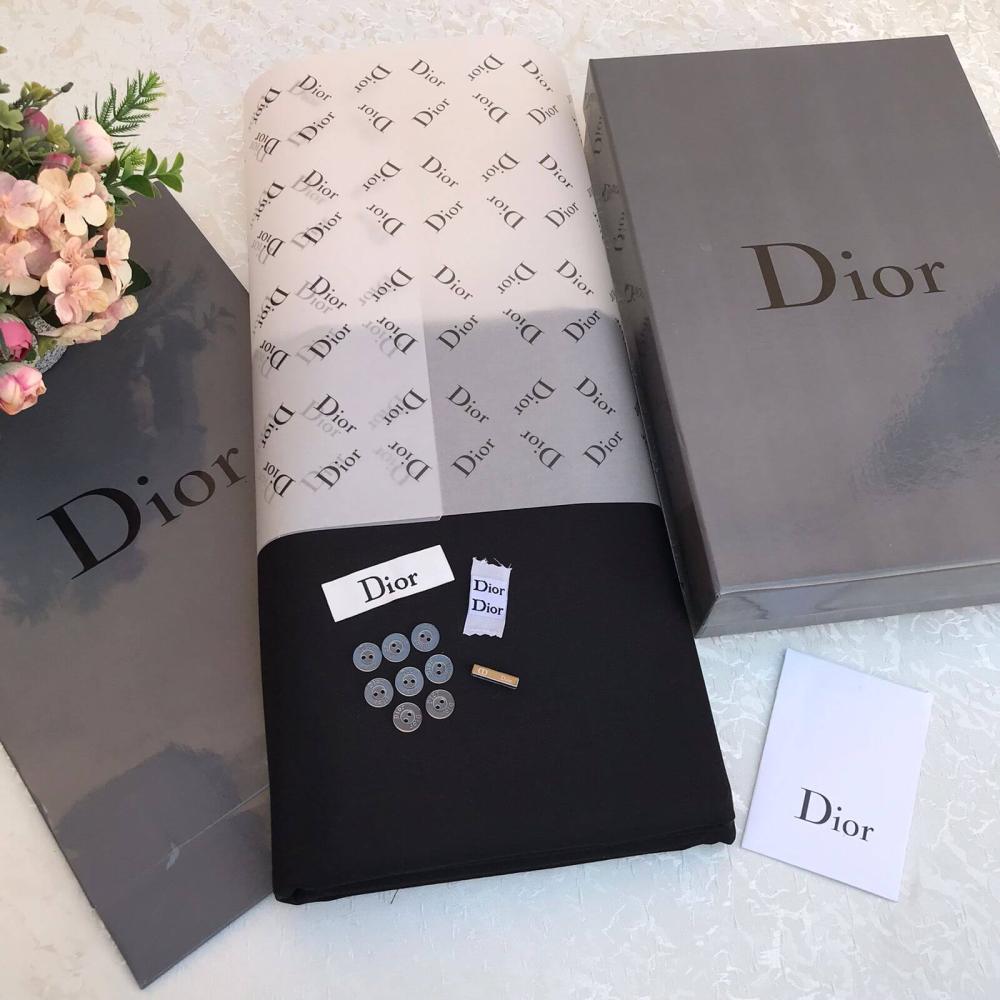 قماش ديور شتوي 2025 اقمشة شتوية ثوب هدايا ملون فخم الشتوي Dior الشتاء