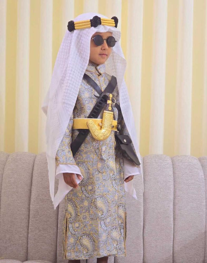 دقله اطفال يوم التأسيس عقال حزام نجدية لبس يوم التأسيس للاطفال شماغ