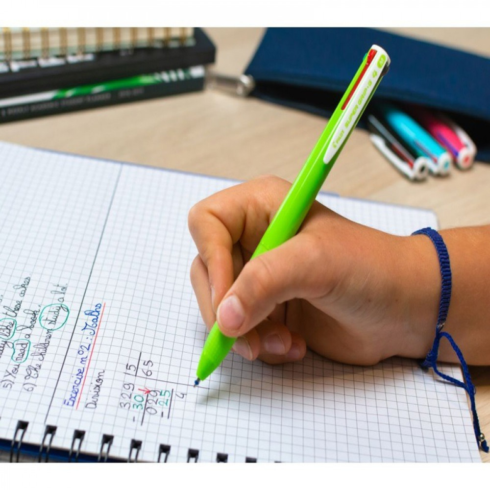 Pilot Super Grip G-3 Ballpoint pen Medium Tip - Light Green