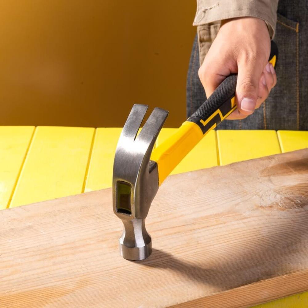 ديلي مطرقة مخلب ذراع فايبر جلاس نصف كجم