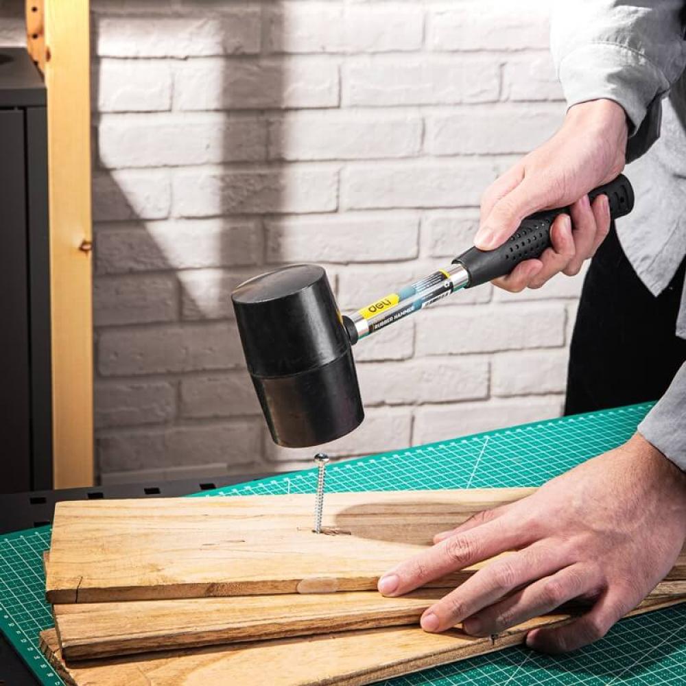 ديلي مطرقة مطاطية