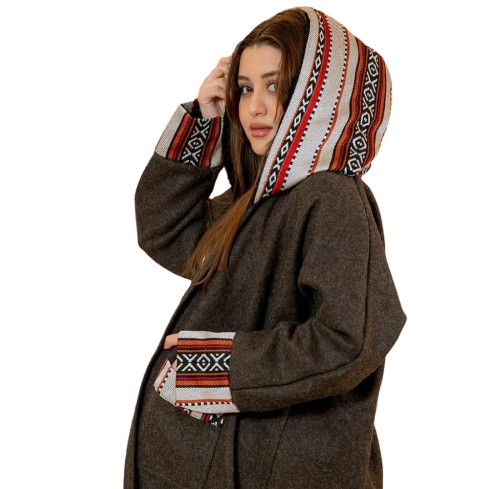 فروة شتوية جوخ سدو نسائية بنقشة بدوية