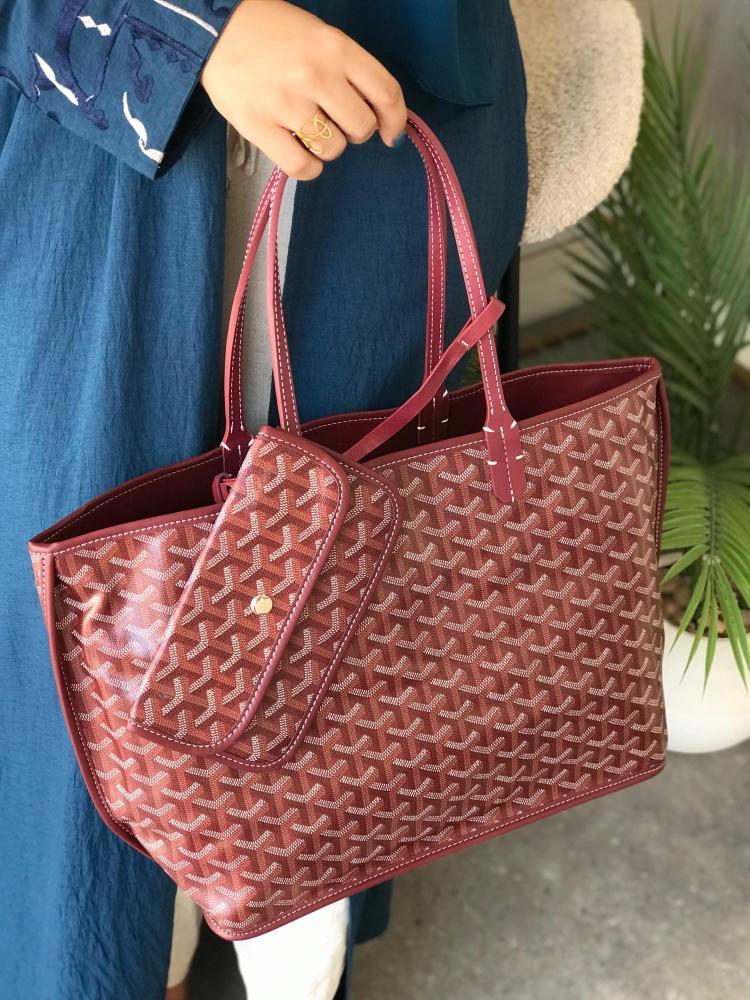 شنطة كبيرة انيقة الوان مدمجة