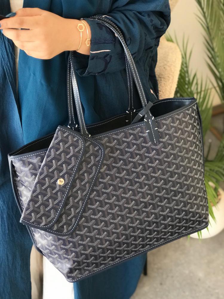 شنطة كبيرة انيقة الوان مدمجة