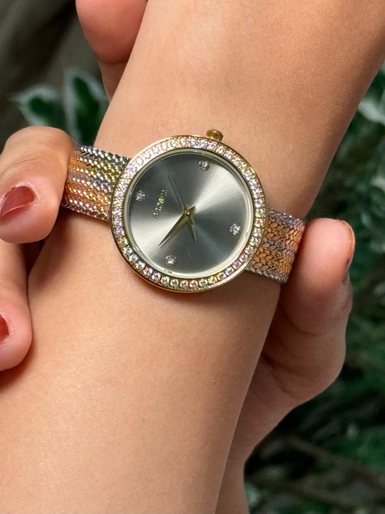 ساعة ماركة brosha