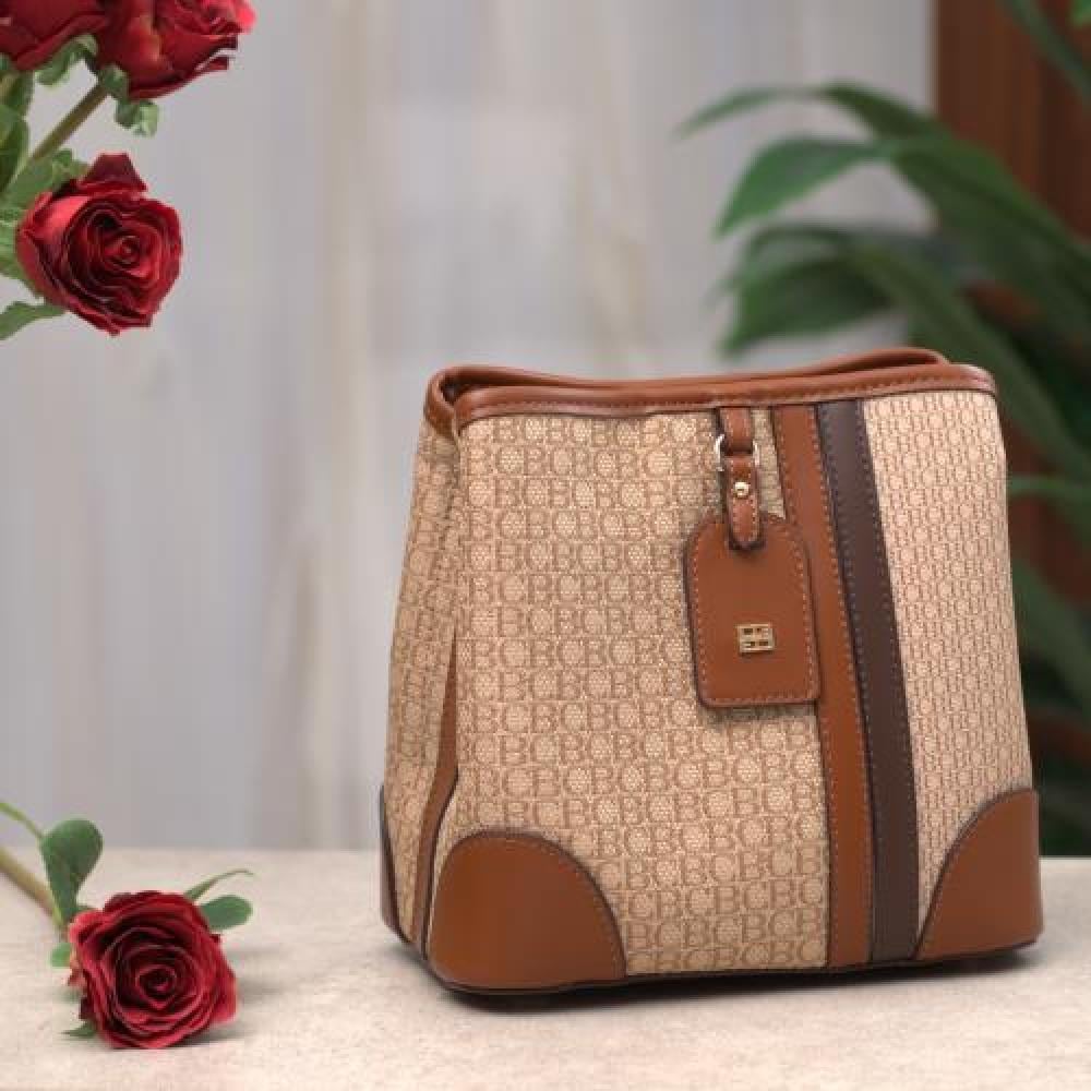 شنطه نسائيه فاخرة