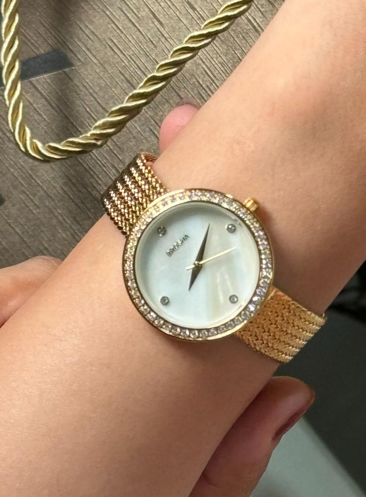 ساعة ماركة brosha