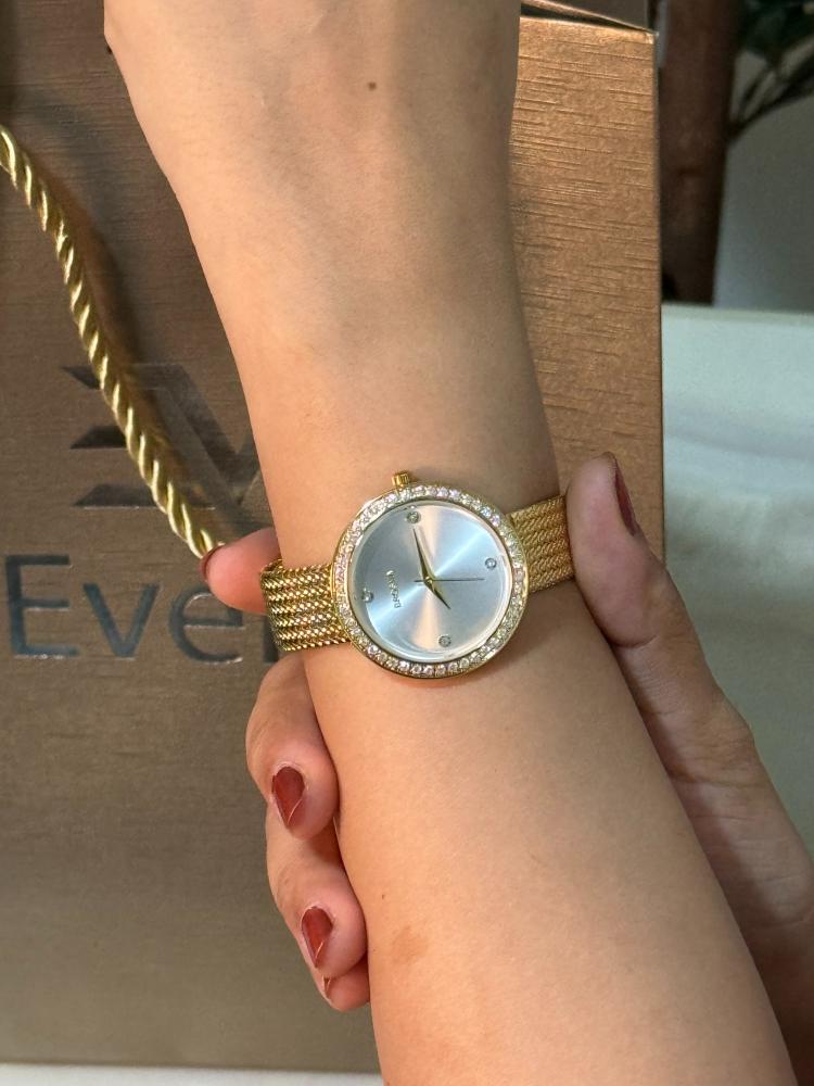 ساعة ماركة brosha