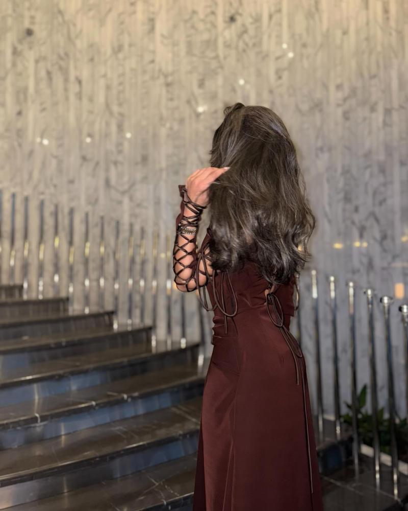 فستان ناعم طويل بني