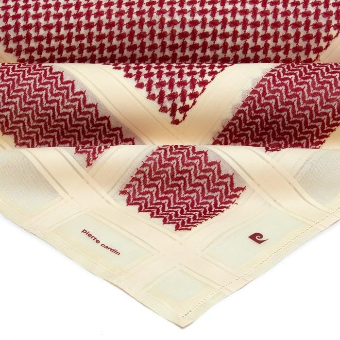 شماغ بييركاردان ترادشنال بيج 2024