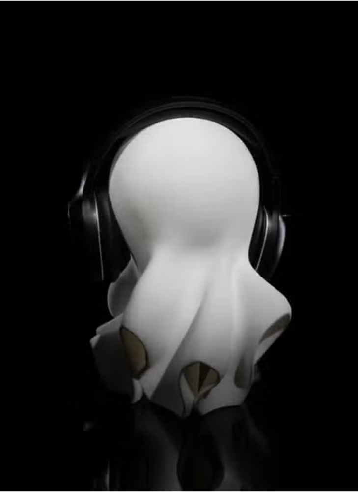 حامل سماعات رأس الشبح