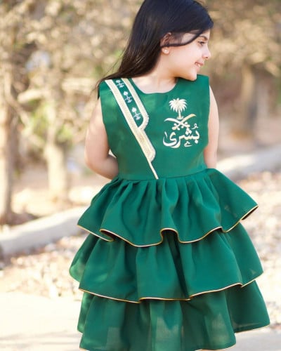 فستان البشت اخضر