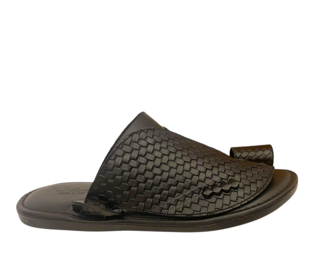 حذاء شرقي إيطالي جلدي بنقش بارز