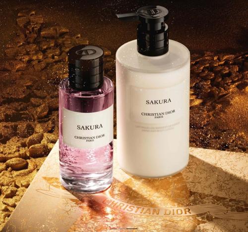 مجموعة عطور ذات إصدار محدود من Dior: ماء عطر Sakura ولوشن مُرطب