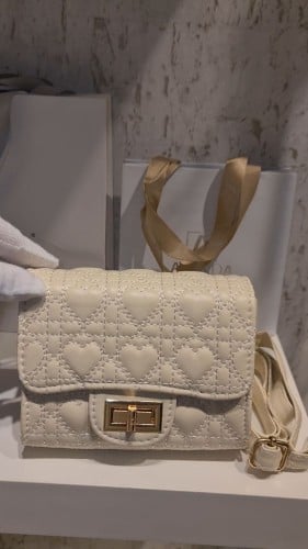 شنطة اطفال