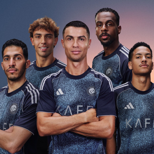 تيشيرت النصر الأحتياطي الثالث ( فئة اللاعبين )