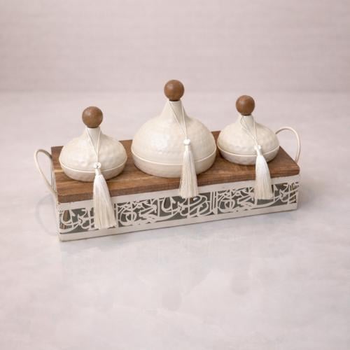 طقم تقديم أنيق بثلاث علب، مثالي للتمر والحلويات