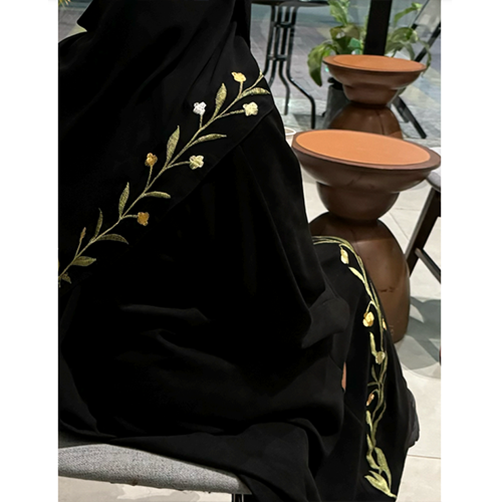 عباية ورد 3