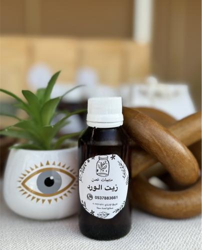 زيت الورد