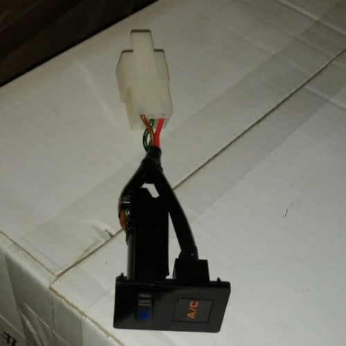 #12318J سوتش ضغاط سياره نيسان وانيت / SWITCH NISSAN PICK UP