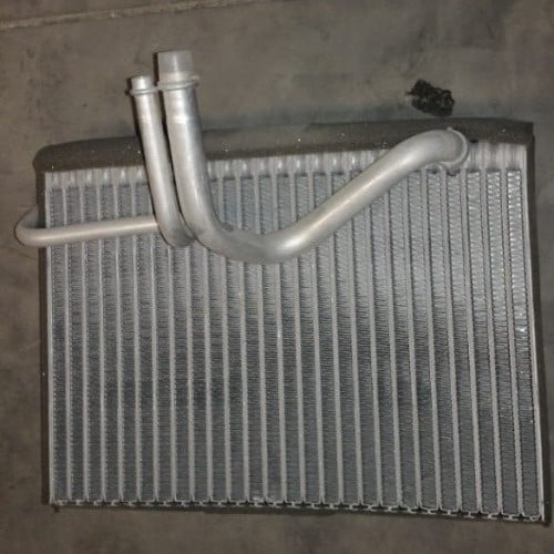 EVAPORATOR COIL DODGE NO 11505M    ثلاجة سياره دودج