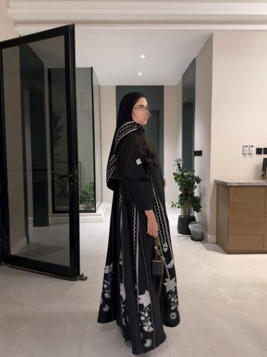 عباية غدير بيج