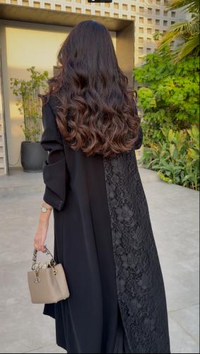 عباية منية اسود