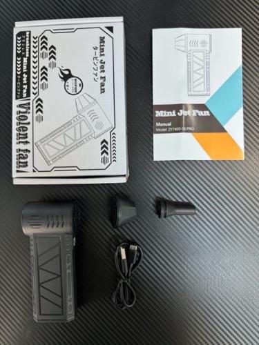 منفاخ هواء  مع كشاف