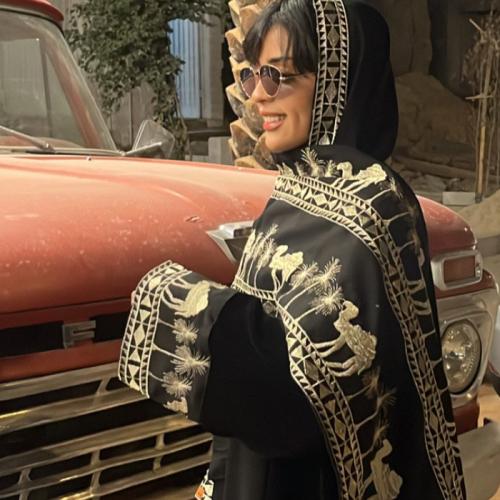 عبايه مخمل وسدو