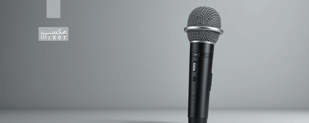 Why is a handheld microphone the preferred choice for speeches and lectures?