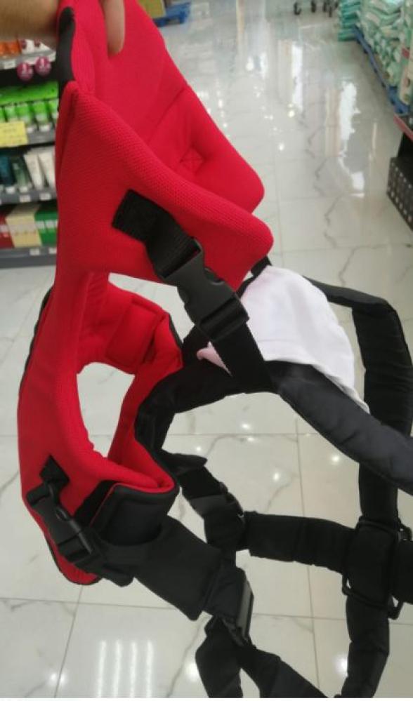 حمالة أطفال قابلة للتعديل بي كير | خفيفة ومريحة بقفل أمان