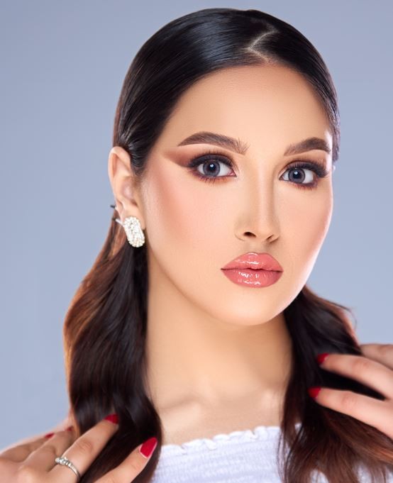 عدسات طبية وملونة من فاليريا ماجيك مرطبة عبوة عدستينعدسات طبية وملونة من فاليريا ماجيك مرطبة عبوة عدستين