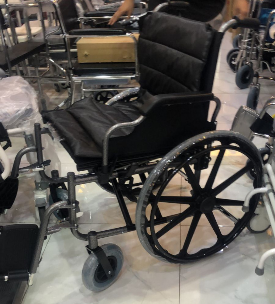 كرسي طبي متحرك يدوي كاياردا قابل للطي مقاس 56 سم ky951B-56