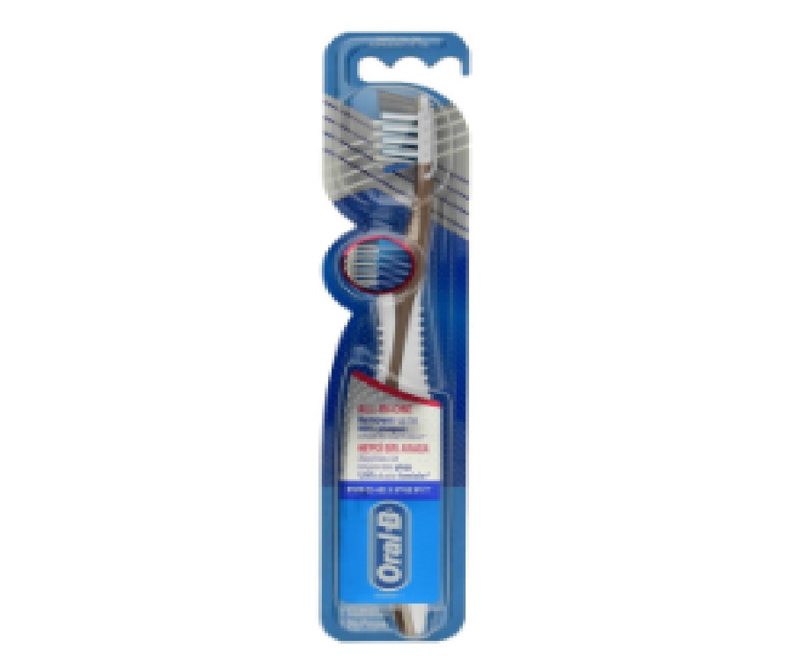 فرشاة أسنان من OralB برو إكسبرت شعيرات ناعمة قطعة واحدةفرشاة أسنان من OralB برو إكسبرت شعيرات ناعمة قطعة واحدة