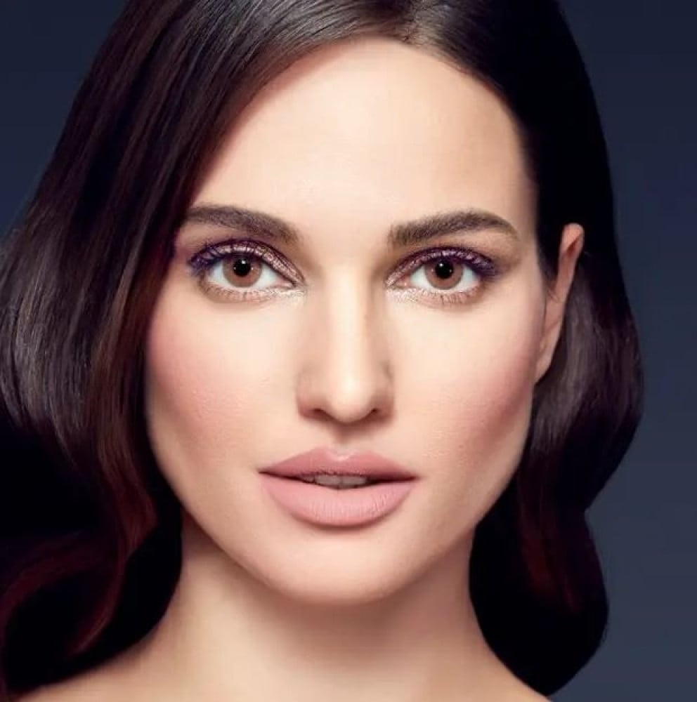 عدسات لاصقة يومية ملونة من انستازيا بتقنية HEMA 1 زوج