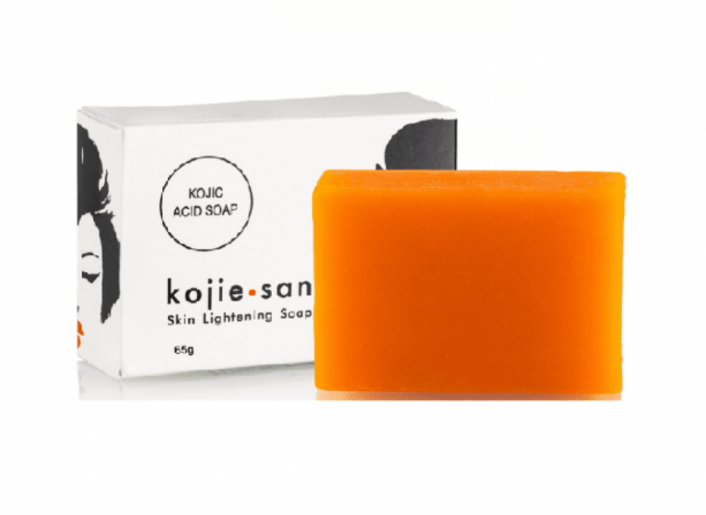 صابون تفتيح بحمض الكوجيك من kojie-san بلون برتقالي 65 جم