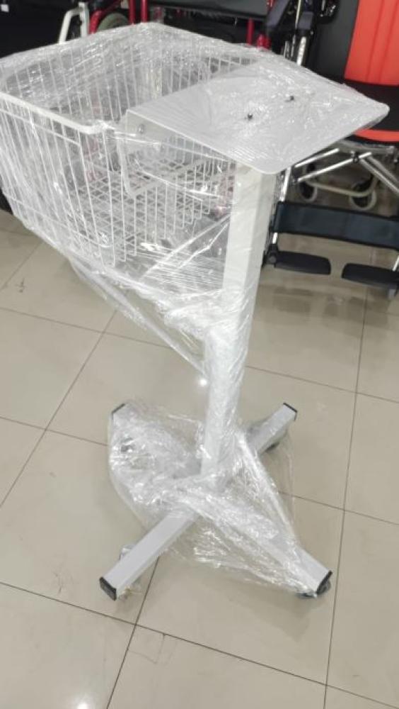 جهاز مراقبة المريض يونكر YK-8000C مع استاند للمستشفيات والعيادات