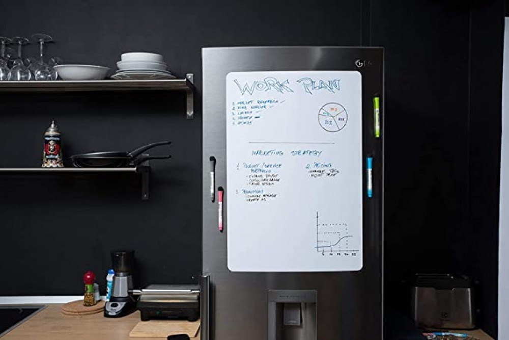 لوحة بيضاء بتثبيت مغناطيسي قابلة للمسح الجاف بتقنية مقاومة للبقع تُعلَّق على باب الثلاجة لتنظيم اعمال المنزل (24*16 انش)(60*40 سم)
