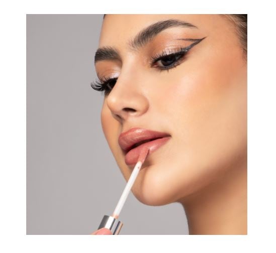 ملمع شفاه من NYX بلون وردي فاتح مرطب غير لزج 1 قطعة -109