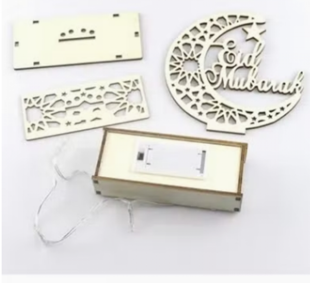 مصابيح LED للتزين بتصميم فريد في شهر رمضان